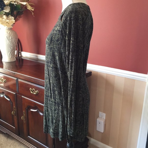 Soma Green Tunic with Cut outs by shoulders - Picture 5 of 6